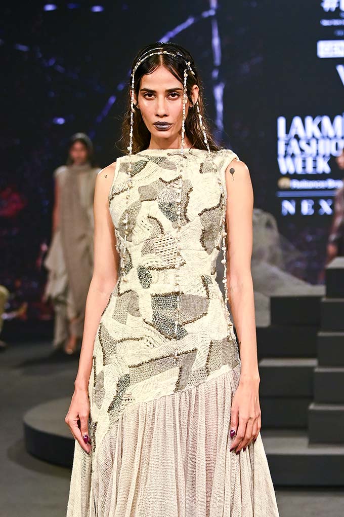 lakme fashion week dresses Lakme Fashion Week X FDCI: Day Two Reviews GenNext, Antar Agni, Payal  Pratap