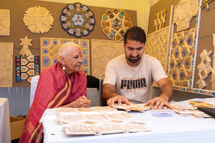 Jaya Jaitly and the Socio-Economics of Delhi's Crafts Bazaars
