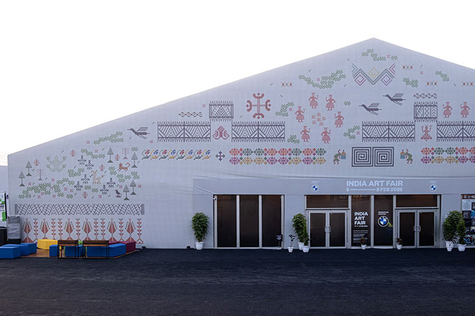 From Abramovic to Ancestral Stitch: Inside India Art Fair 2026 | The Voice  Of Fashion